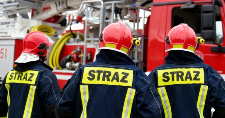 emerytura-dla-stra--ak--w--po--egnanie-z-wieloletn-auto-6756