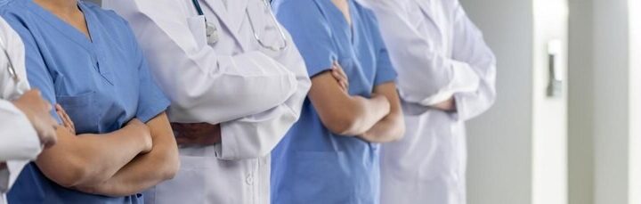 bezpieczny-marzec-na-debrze--skim-uniwersytecie-tr-auto-3845